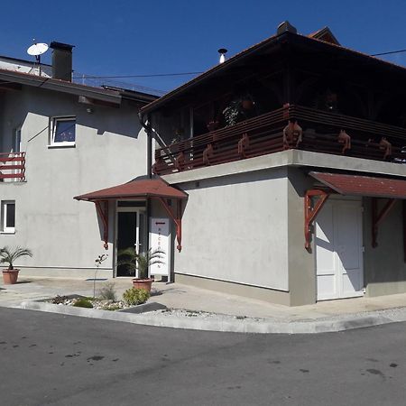 Guesthouse Kod Mosta Karlovac Dış mekan fotoğraf