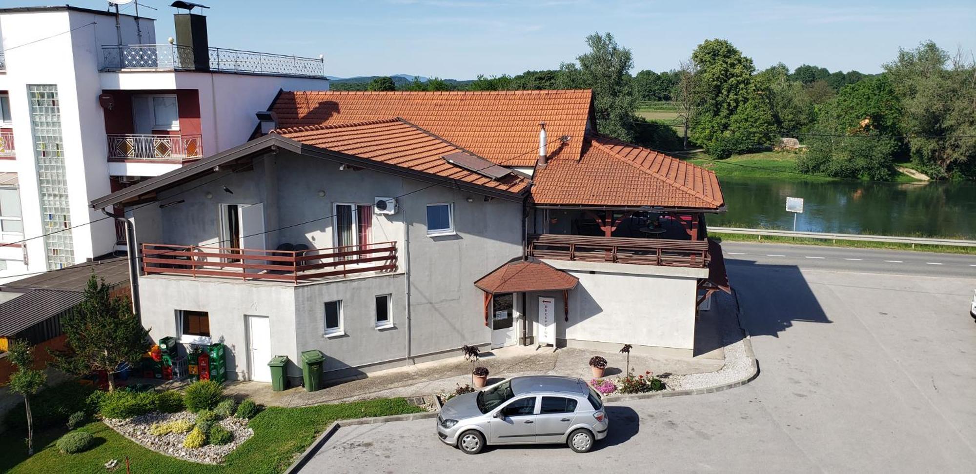 Guesthouse Kod Mosta Karlovac Dış mekan fotoğraf