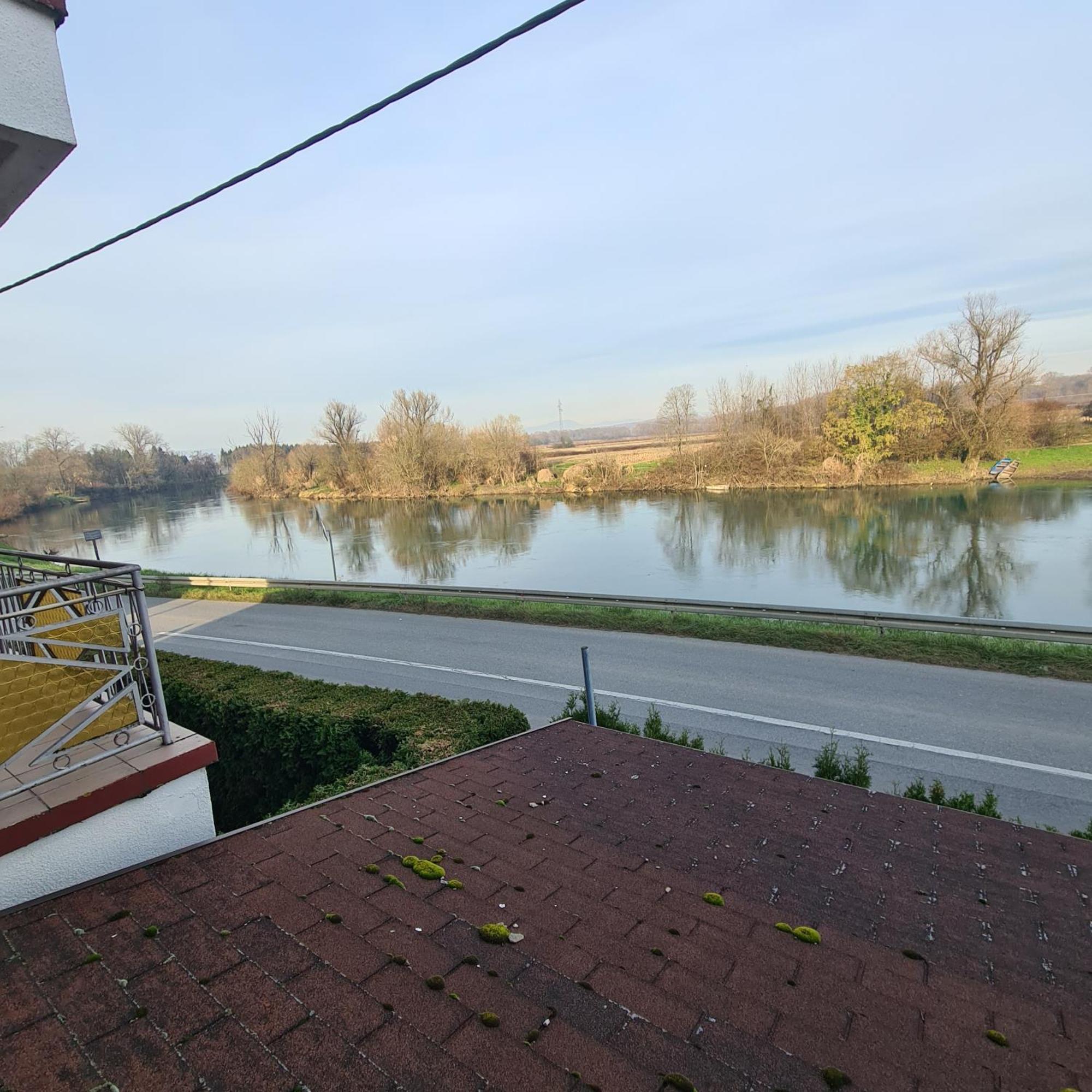 Guesthouse Kod Mosta Karlovac Dış mekan fotoğraf