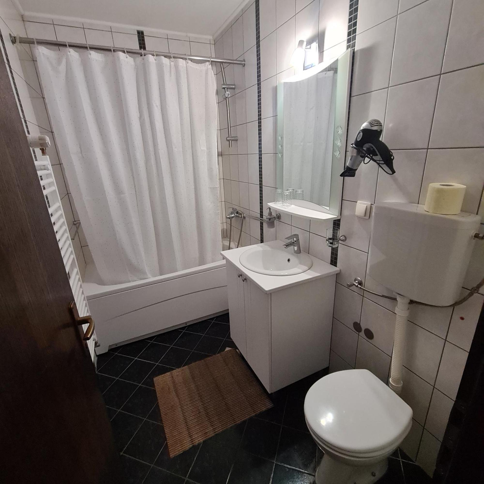 Guesthouse Kod Mosta Karlovac Dış mekan fotoğraf