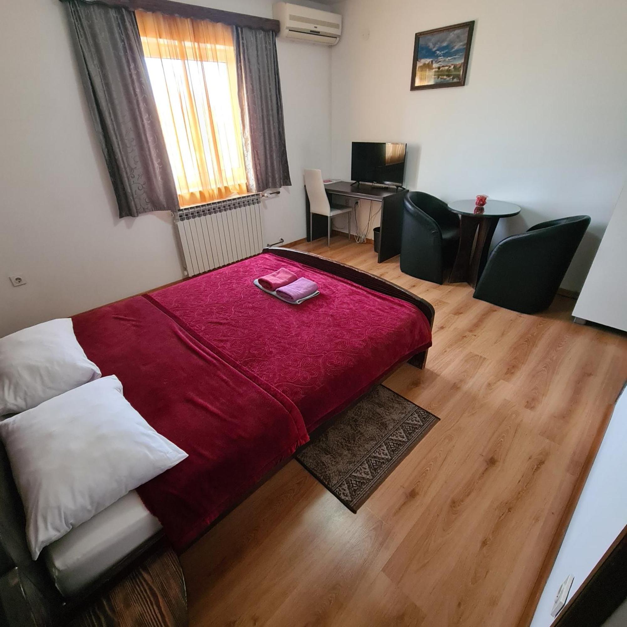 Guesthouse Kod Mosta Karlovac Dış mekan fotoğraf